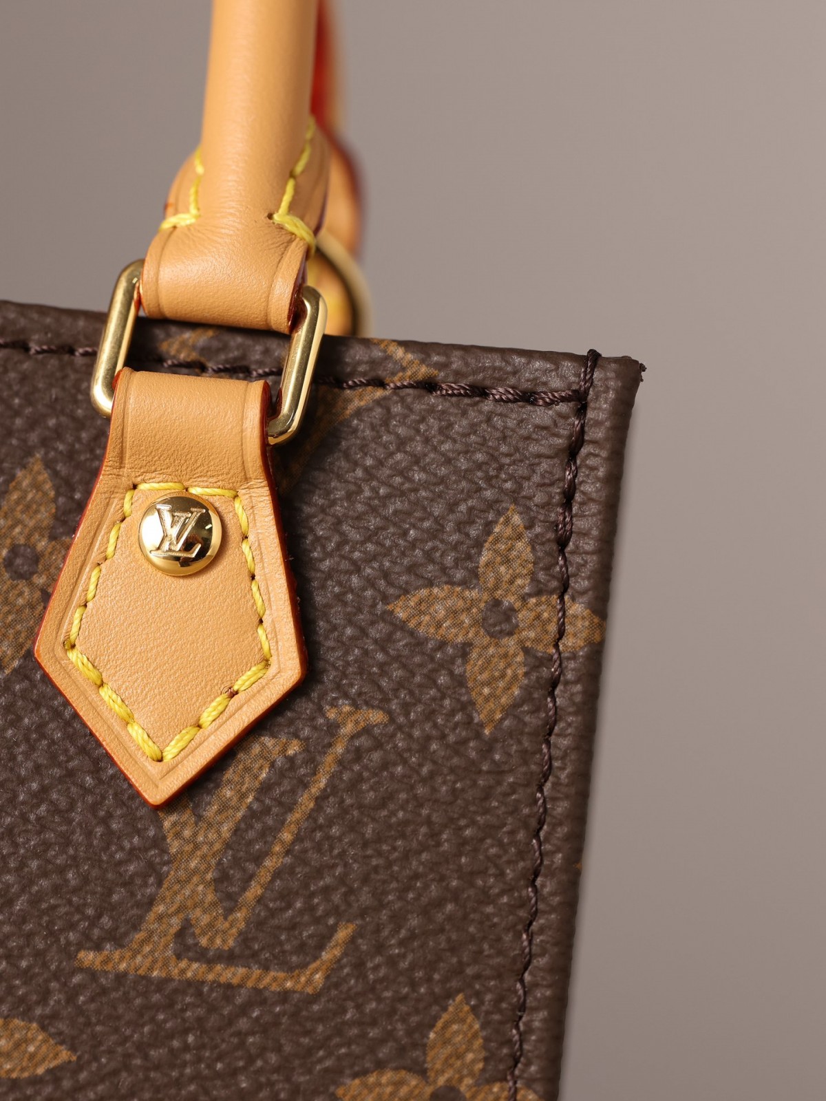 How good quality is a Shebag Louis Vuitton PETIT SAC PLAT bag(2023 udpated)-Best Quality Fake designer Bag Review, Replica designer bag ru How good quality is a Shebag Louis Vuitton PETIT SAC PLAT bag(2023 udpated)-Best Quality Fake designer Bag Review, Replica designer bag ru