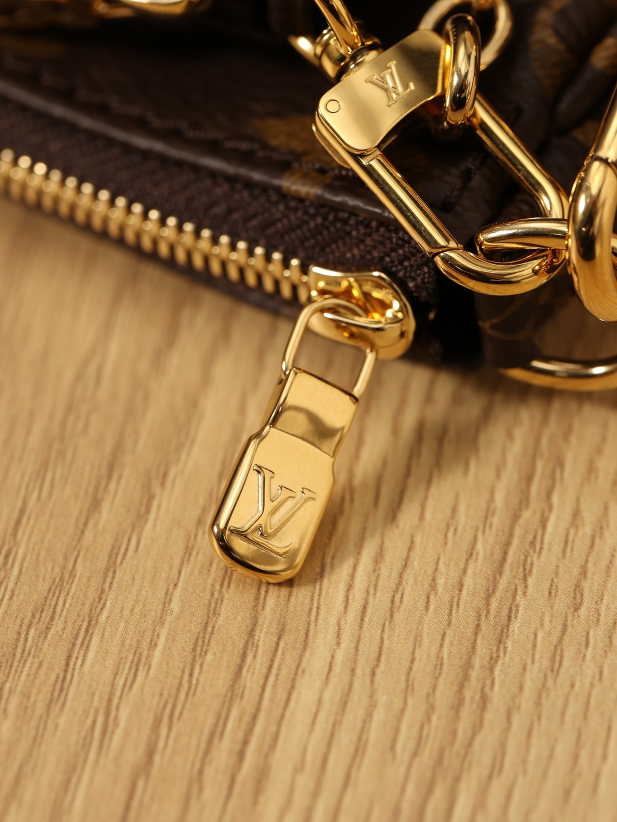 How good quality is a Shebag Louis Vuitton Multi Pochette bag? (2023 Week 42)-Best Quality Fake designer Bag Review, Replica designer bag ru How good quality is a Shebag Louis Vuitton Multi Pochette bag? (2023 Week 42)-Best Quality Fake designer Bag Review, Replica designer bag ru
