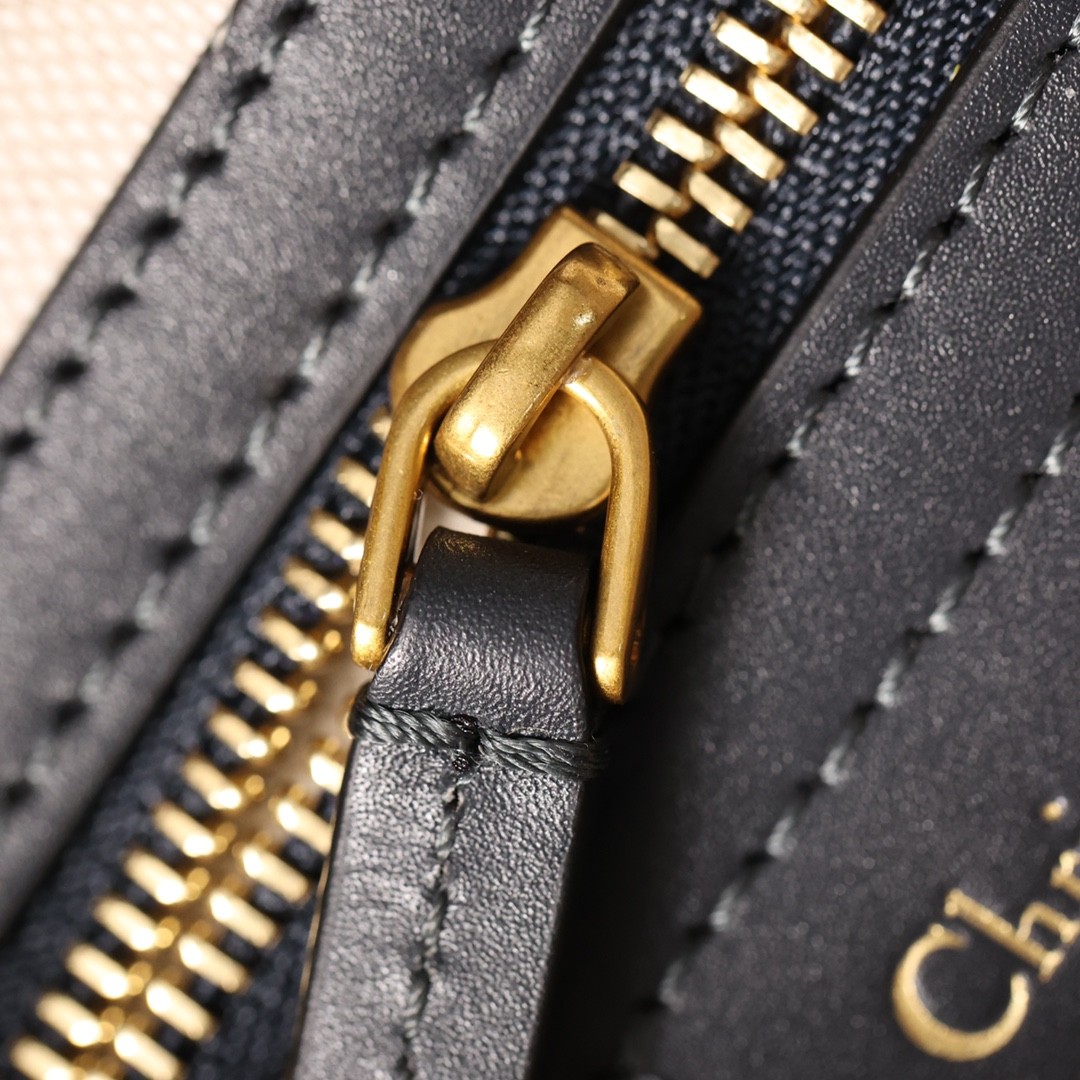 How good quality is a Shebag Dior Saddle bag and Montaigne 30 bag? (2023 Week 42)-Best Quality Fake designer Bag Review, Replica designer bag ru How good quality is a Shebag Dior Saddle bag and Montaigne 30 bag? (2023 Week 42)-Best Quality Fake designer Bag Review, Replica designer bag ru