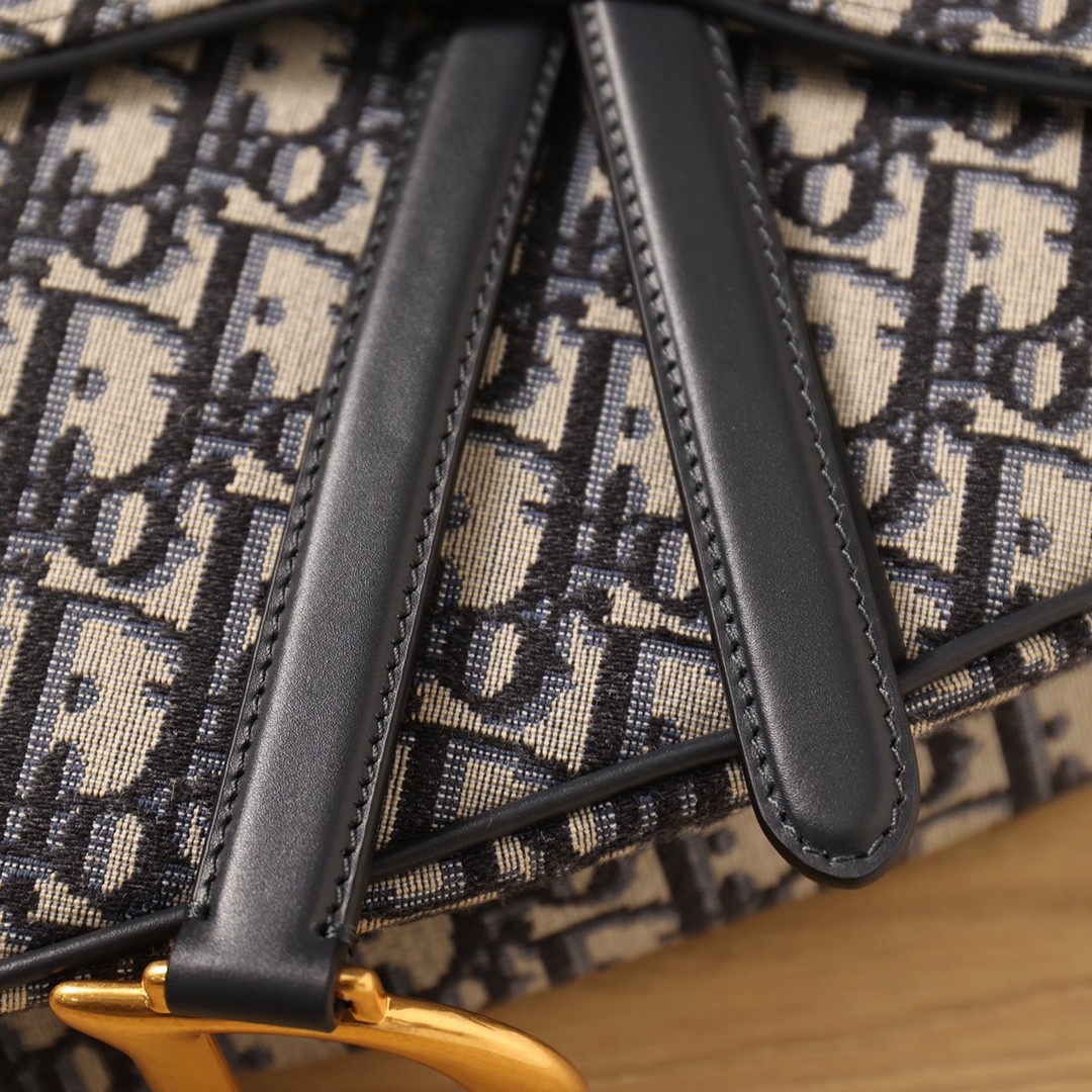 How good quality is a Shebag Dior Saddle bag and Montaigne 30 bag? (2023 Week 42)-Best Quality Fake designer Bag Review, Replica designer bag ru How good quality is a Shebag Dior Saddle bag and Montaigne 30 bag? (2023 Week 42)-Best Quality Fake designer Bag Review, Replica designer bag ru