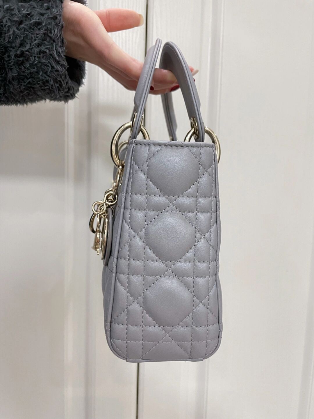 How good quality is a Shebag Lady Dior bag? (2023 Week 42)-Best Quality Fake designer Bag Review, Replica designer bag ru How good quality is a Shebag Lady Dior bag? (2023 Week 42)-Best Quality Fake designer Bag Review, Replica designer bag ru
