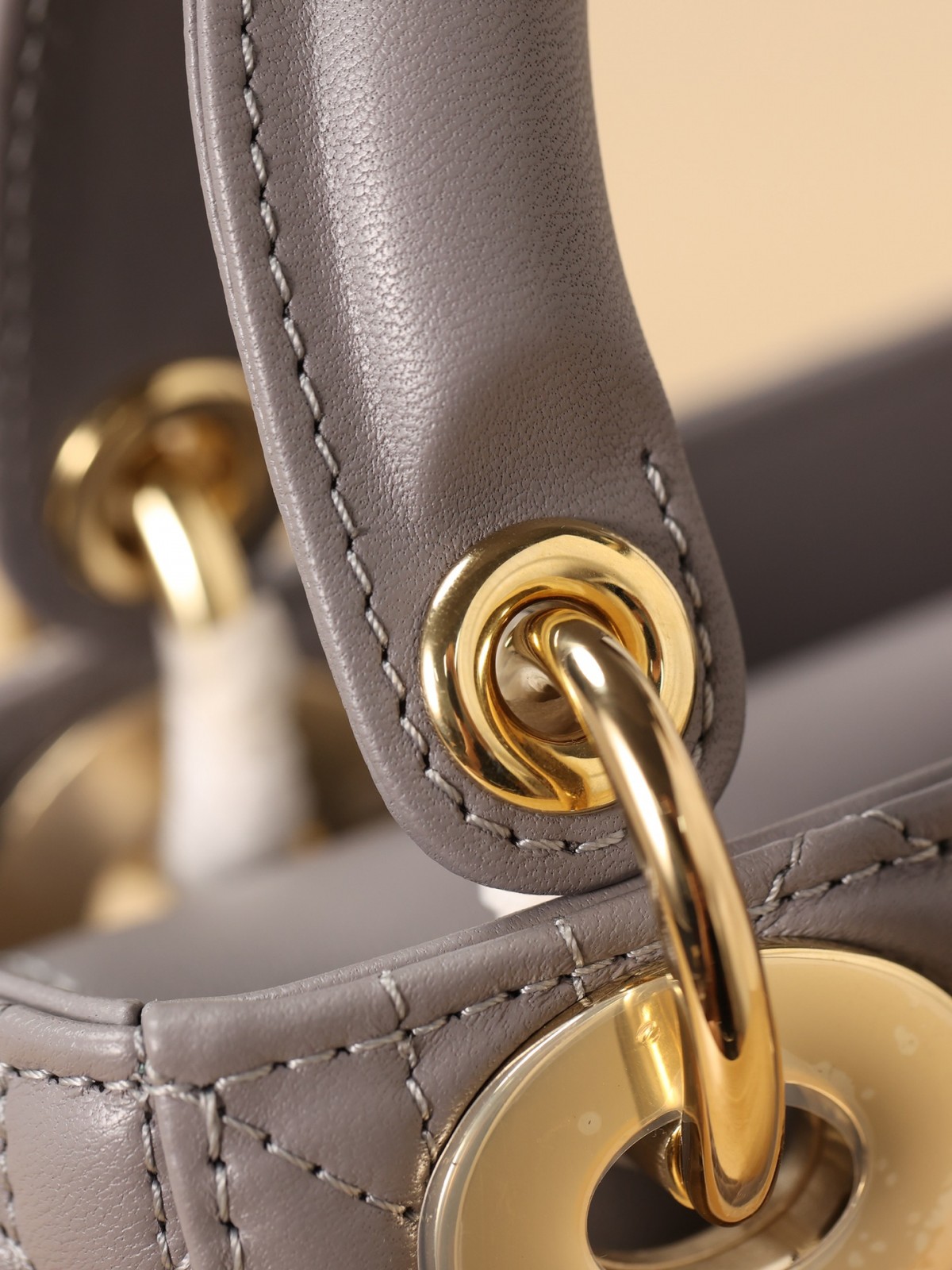 How good quality is a Shebag Lady Dior bag? (2023 Week 42)-Best Quality Fake designer Bag Review, Replica designer bag ru How good quality is a Shebag Lady Dior bag? (2023 Week 42)-Best Quality Fake designer Bag Review, Replica designer bag ru