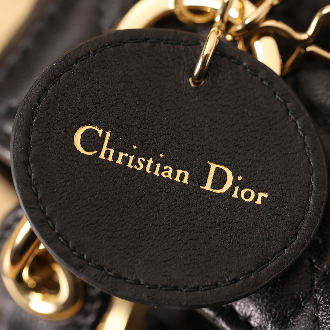 How good quality is a Shebag Lady Dior bag? (2023 Week 42)-Best Quality Fake designer Bag Review, Replica designer bag ru How good quality is a Shebag Lady Dior bag? (2023 Week 42)-Best Quality Fake designer Bag Review, Replica designer bag ru