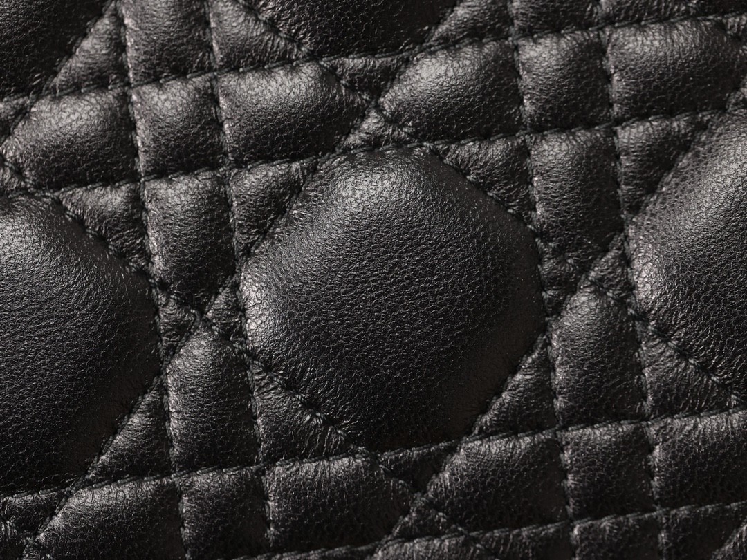 How good quality is a Shebag Lady Dior bag? (2023 Week 42)-Best Quality Fake designer Bag Review, Replica designer bag ru How good quality is a Shebag Lady Dior bag? (2023 Week 42)-Best Quality Fake designer Bag Review, Replica designer bag ru