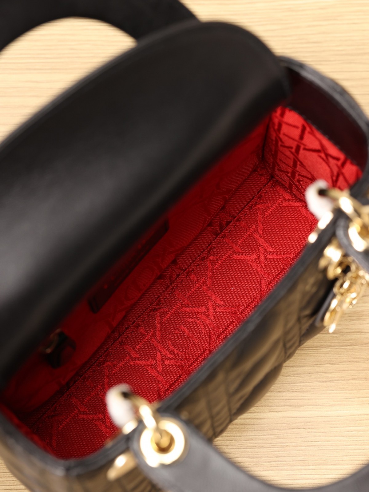 How good quality is a Shebag Lady Dior bag? (2023 Week 42)-Best Quality Fake designer Bag Review, Replica designer bag ru How good quality is a Shebag Lady Dior bag? (2023 Week 42)-Best Quality Fake designer Bag Review, Replica designer bag ru