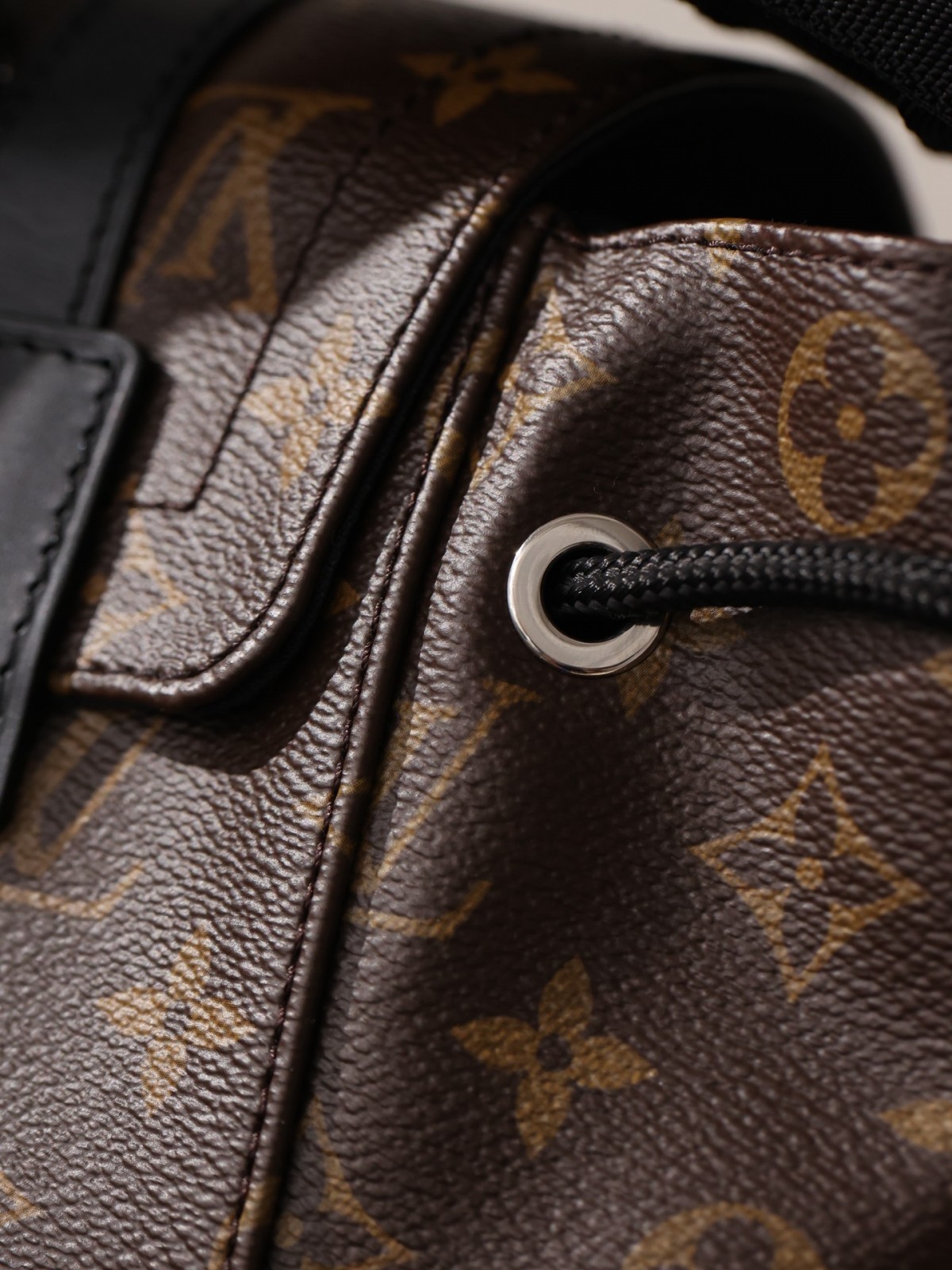 The Louis Vuitton Christopher Backpack: A Remarkable Replication by Shebag Company (2023 Week 43)-Best Quality Fake designer Bag Review, Replica designer bag ru The Louis Vuitton Christopher Backpack: A Remarkable Replication by Shebag Company (2023 Week 43)-Best Quality Fake designer Bag Review, Replica designer bag ru