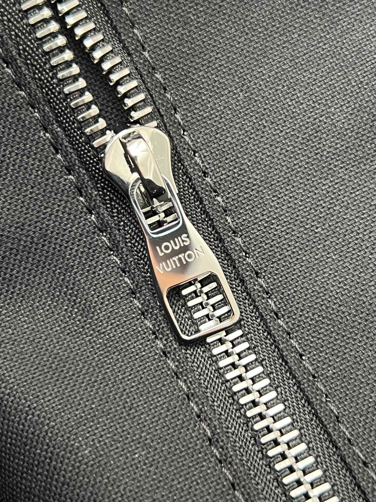 The Louis Vuitton Christopher Backpack: A Remarkable Replication by Shebag Company (2023 Week 43)-Best Quality Fake designer Bag Review, Replica designer bag ru The Louis Vuitton Christopher Backpack: A Remarkable Replication by Shebag Company (2023 Week 43)-Best Quality Fake designer Bag Review, Replica designer bag ru