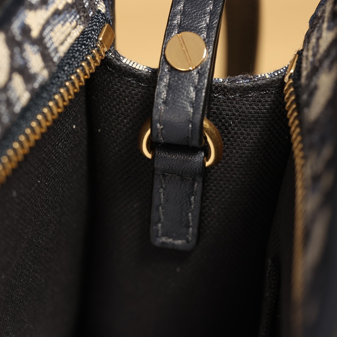 How good quality is Shebag Dior 30 Montaigne Pouch bag?(2023 Week 43)-Best Quality Fake designer Bag Review, Replica designer bag ru How good quality is Shebag Dior 30 Montaigne Pouch bag?(2023 Week 43)-Best Quality Fake designer Bag Review, Replica designer bag ru