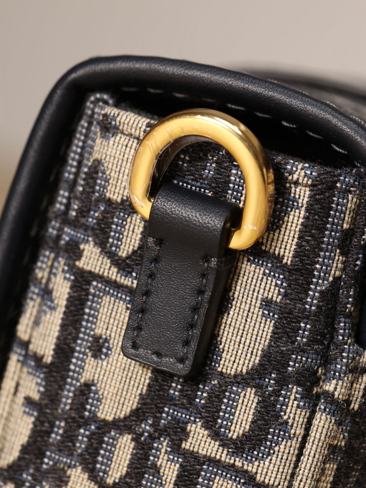 How good quality is a Shebag replica Dior 30 Montaigne mini bag (2023 Week 43)-Best Quality Fake designer Bag Review, Replica designer bag ru