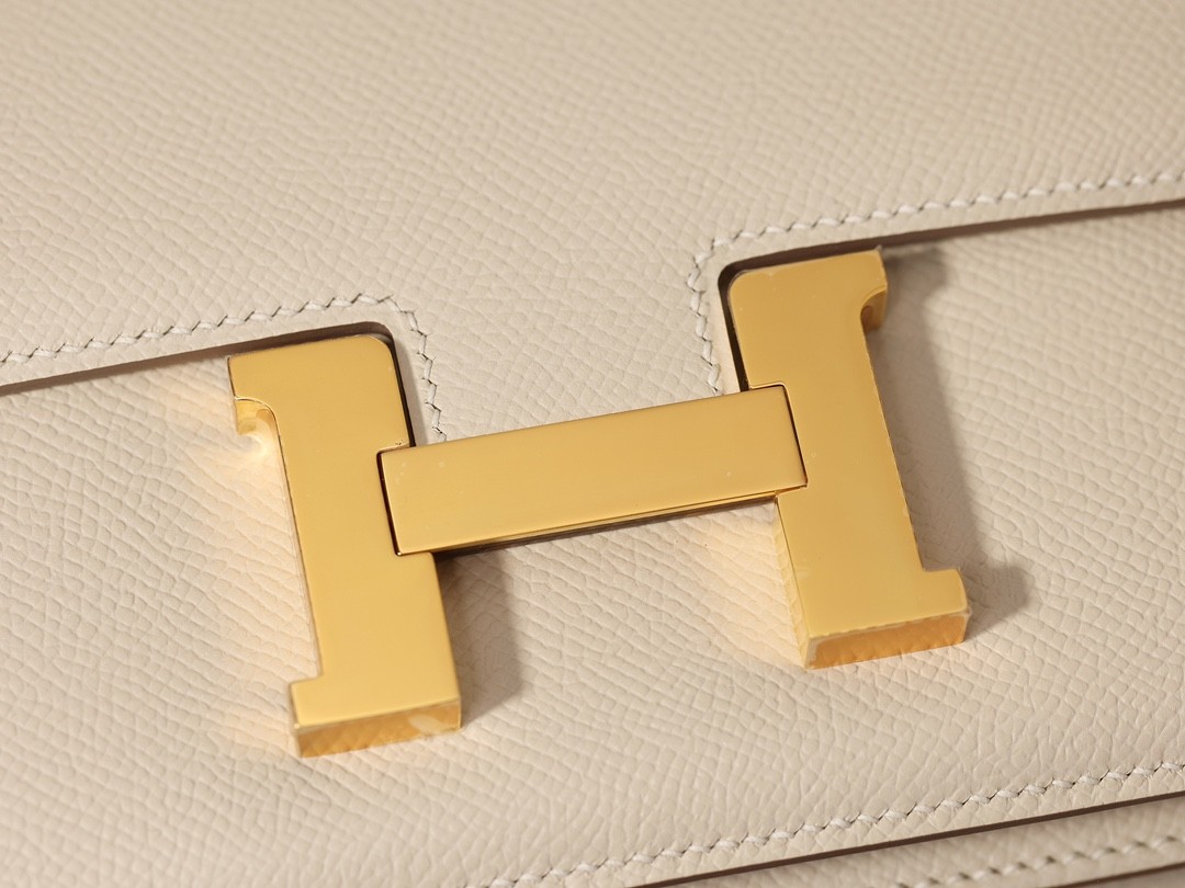 How good quality is a Shebag handmade replica Hermes White Constance 19 bag? (2023 updated)-Best Quality Fake designer Bag Review, Replica designer bag ru