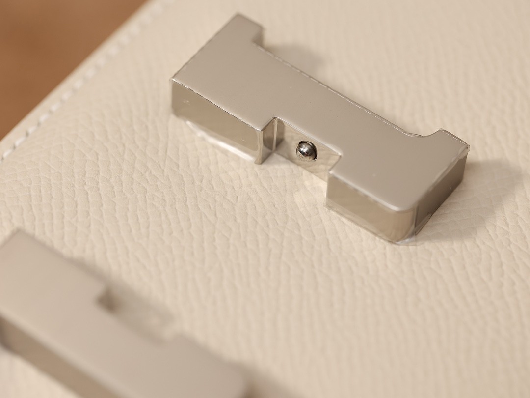 How good quality is a Shebag handmade replica Hermes White Constance 19 bag? (2023 updated)-Best Quality Fake designer Bag Review, Replica designer bag ru