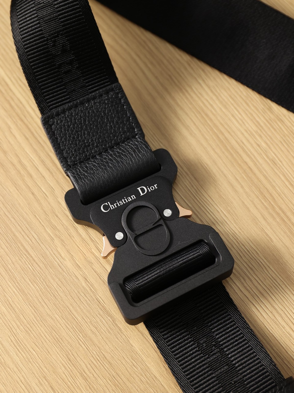 How good quality is a Shebag replica Dior saddle bag of black Monogram for men? (2023 Updated)-Best Quality Fake designer Bag Review, Replica designer bag ru