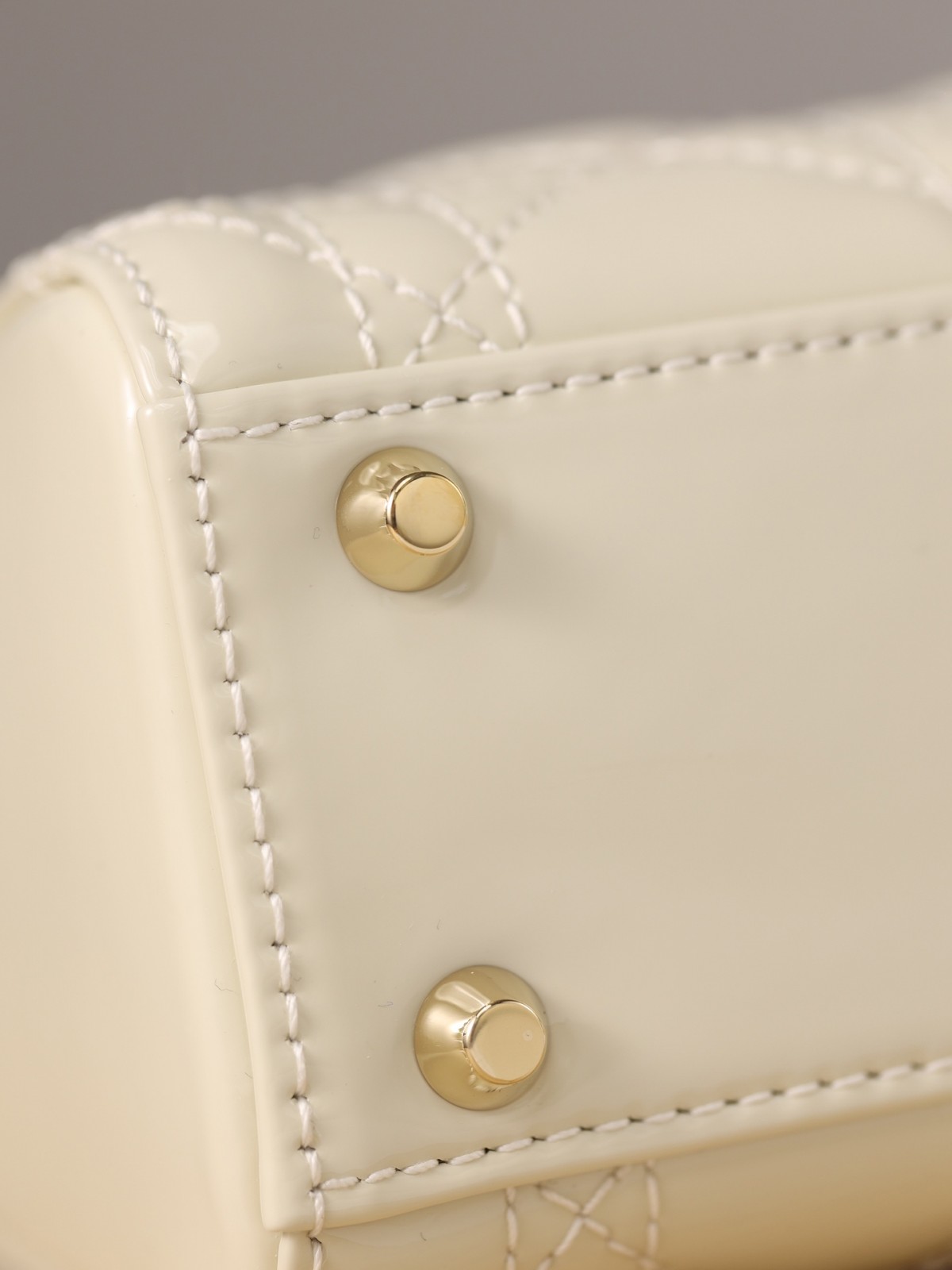 New Shebag replica——Paint leather Mini Lady Dior(2023 Week 50)-Best Quality Fake designer Bag Review, Replica designer bag ru New Shebag replica——Paint leather Mini Lady Dior(2023 Week 50)-Best Quality Fake designer Bag Review, Replica designer bag ru