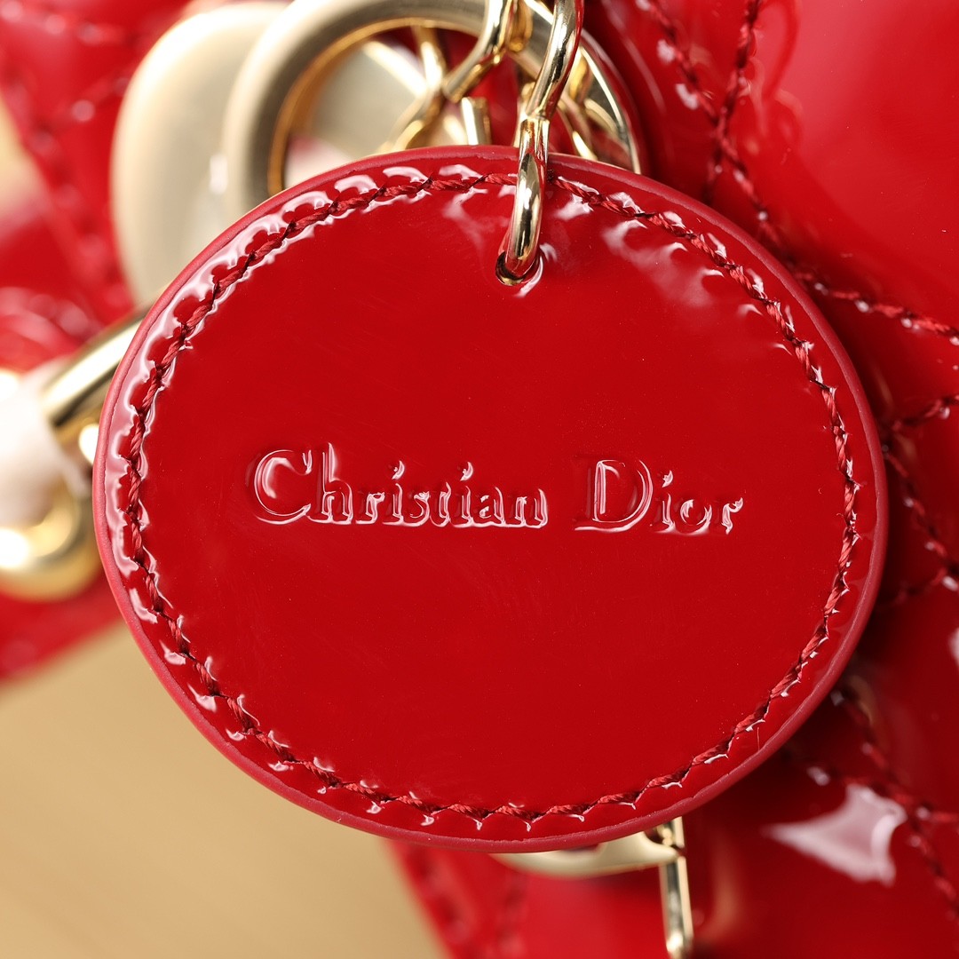 New Shebag replica——Paint leather Mini Lady Dior(2023 Week 50)-Best Quality Fake designer Bag Review, Replica designer bag ru New Shebag replica——Paint leather Mini Lady Dior(2023 Week 50)-Best Quality Fake designer Bag Review, Replica designer bag ru