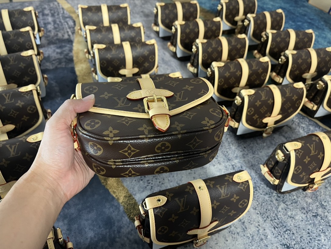 A Glance of Shebag warehouse, new SAUMUR BB bags coming!(2024 Week 1)-Best Quality Fake designer Bag Review, Replica designer bag ru A Glance of Shebag warehouse, new SAUMUR BB bags coming!(2024 Week 1)-Best Quality Fake designer Bag Review, Replica designer bag ru