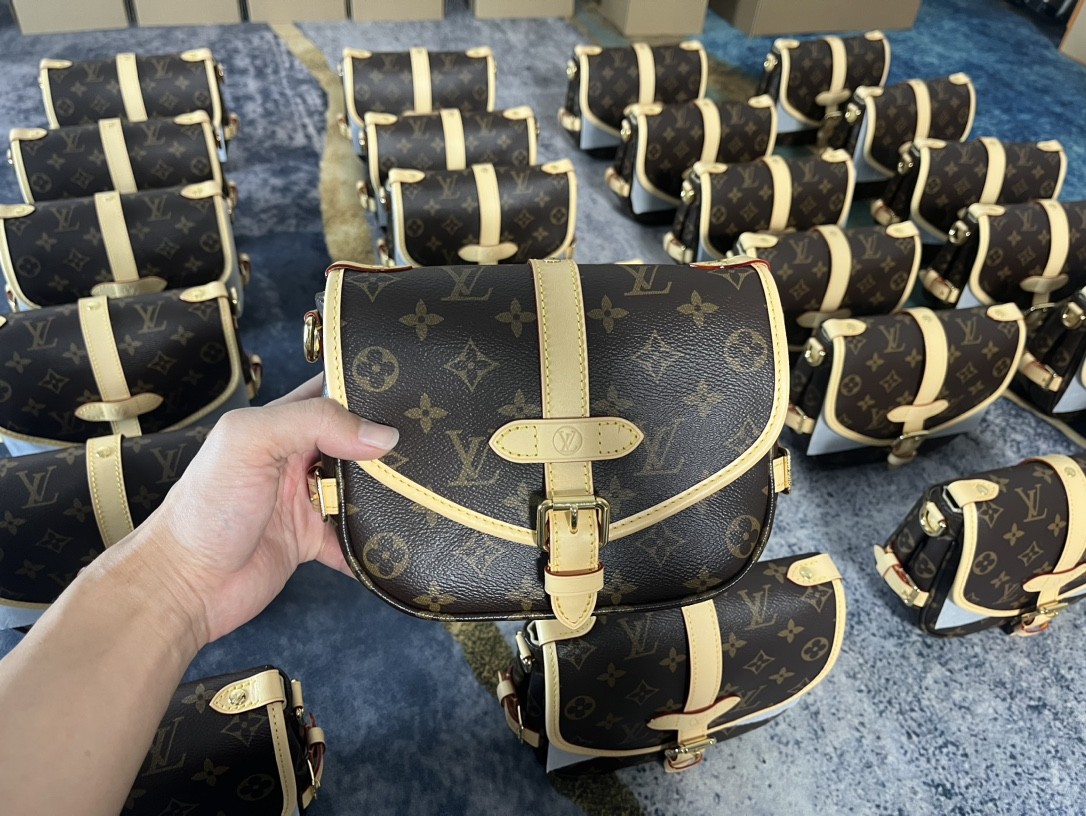 A Glance of Shebag warehouse, new SAUMUR BB bags coming!(2024 Week 1)-Best Quality Fake designer Bag Review, Replica designer bag ru A Glance of Shebag warehouse, new SAUMUR BB bags coming!(2024 Week 1)-Best Quality Fake designer Bag Review, Replica designer bag ru