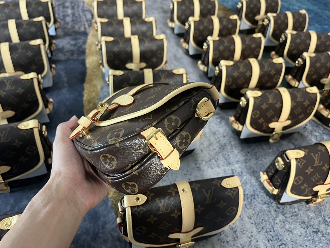 A Glance of Shebag warehouse, new SAUMUR BB bags coming!(2024 Week 1)-Best Quality Fake designer Bag Review, Replica designer bag ru A Glance of Shebag warehouse, new SAUMUR BB bags coming!(2024 Week 1)-Best Quality Fake designer Bag Review, Replica designer bag ru