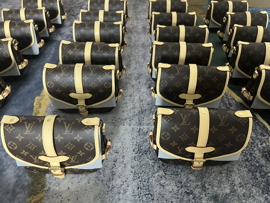 A Glance of Shebag warehouse, new SAUMUR BB bags coming!(2024 Week 1)-Best Quality Fake designer Bag Review, Replica designer bag ru A Glance of Shebag warehouse, new SAUMUR BB bags coming!(2024 Week 1)-Best Quality Fake designer Bag Review, Replica designer bag ru