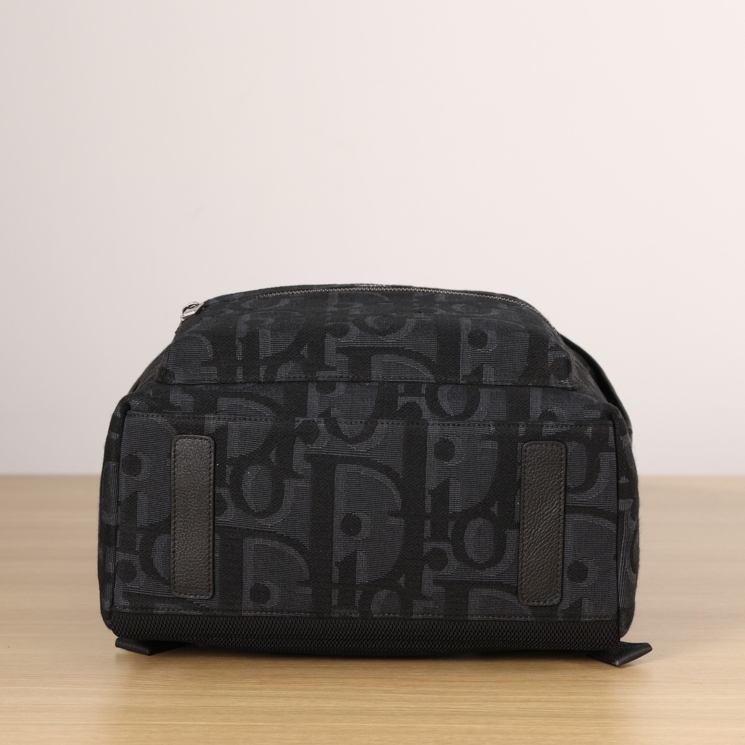 Shebag 2024 new replica: Dior RIDER backpack (2024 Week 2)-Best Quality Fake designer Bag Review, Replica designer bag ru Shebag 2024 new replica: Dior RIDER backpack (2024 Week 2)-Best Quality Fake designer Bag Review, Replica designer bag ru
