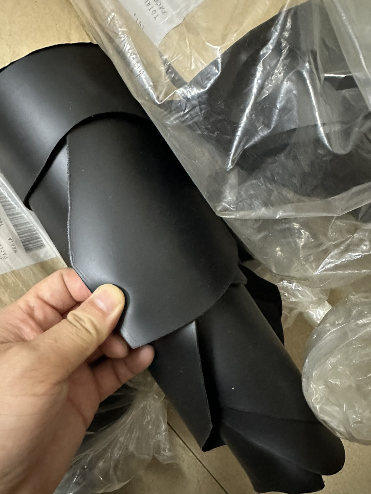 Shebag got some leather from France, for which bag? (2024 Week 4)-Best Quality Fake designer Bag Review, Replica designer bag ru Shebag got some leather from France, for which bag? (2024 Week 4)-Best Quality Fake designer Bag Review, Replica designer bag ru