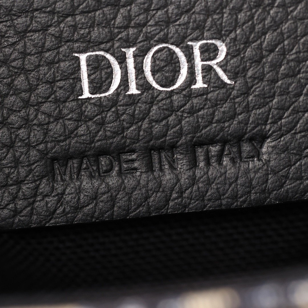 How good quality is Shebag New Dior Saddle bag?(2024 Week 5)-Best Quality Fake designer Bag Review, Replica designer bag ru How good quality is Shebag New Dior Saddle bag?(2024 Week 5)-Best Quality Fake designer Bag Review, Replica designer bag ru