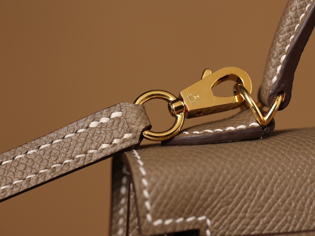 How great quality of Shebag Handmade Grey Mini Kelly 2 in Epsom leather? (2024 Week 5 Grey)-Best Quality Fake designer Bag Review, Replica designer bag ru How great quality of Shebag Handmade Grey Mini Kelly 2 in Epsom leather? (2024 Week 5 Grey)-Best Quality Fake designer Bag Review, Replica designer bag ru