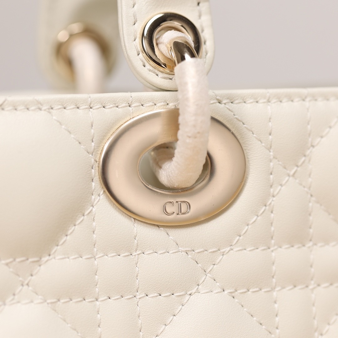 How good quality is Shebag Lady Dior D-Joy bag?(2024 Week 10)-Best Quality Fake designer Bag Review, Replica designer bag ru How good quality is Shebag Lady Dior D-Joy bag?(2024 Week 10)-Best Quality Fake designer Bag Review, Replica designer bag ru