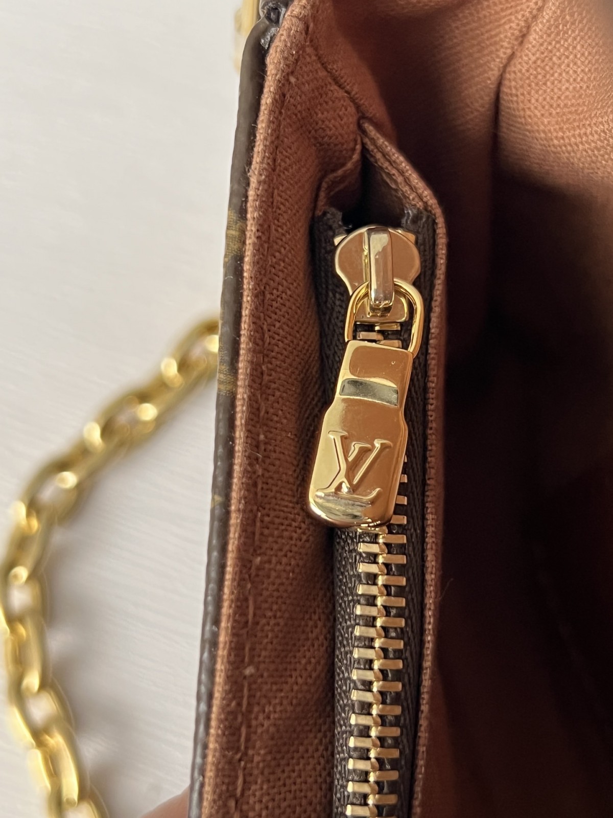 A Glance of Shebag workshop and warehouse for Louis Vuitton new WOC IVY bags of M81911(2024 Week 10)-Best Quality Fake designer Bag Review, Replica designer bag ru A Glance of Shebag workshop and warehouse for Louis Vuitton new WOC IVY bags of M81911(2024 Week 10)-Best Quality Fake designer Bag Review, Replica designer bag ru