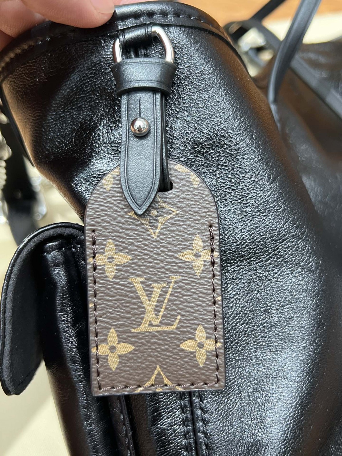 How good quality is a Shebag LV Carryall Cargo Dark with Lambskin？（2024 May Updated）-Best Quality Fake designer Bag Review, Replica designer bag ru