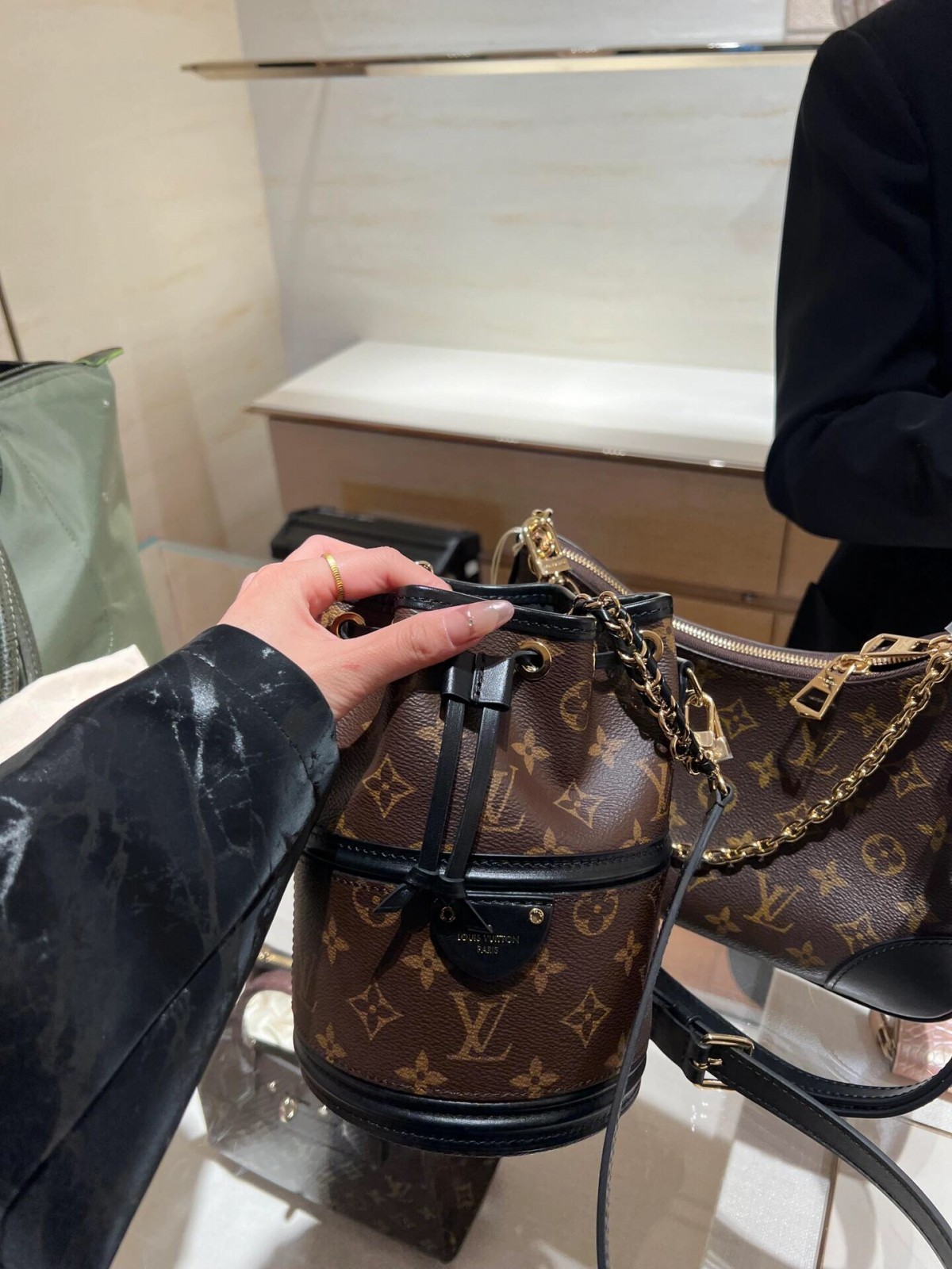 New findings!We goes to Louis Vuitton boutique(2024 June updated)-Best Quality Fake designer Bag Review, Replica designer bag ru New findings!We goes to Louis Vuitton boutique(2024 June updated)-Best Quality Fake designer Bag Review, Replica designer bag ru