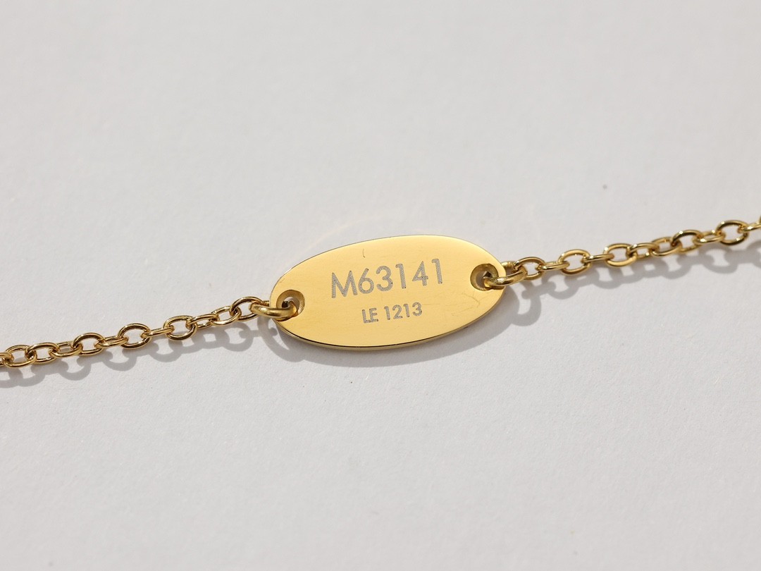 2024 Summer: Shebag M00599 LV PRECIOUS NANOGRAM necklace（2024 July updated）-Best Quality Fake designer Bag Review, Replica designer bag ru