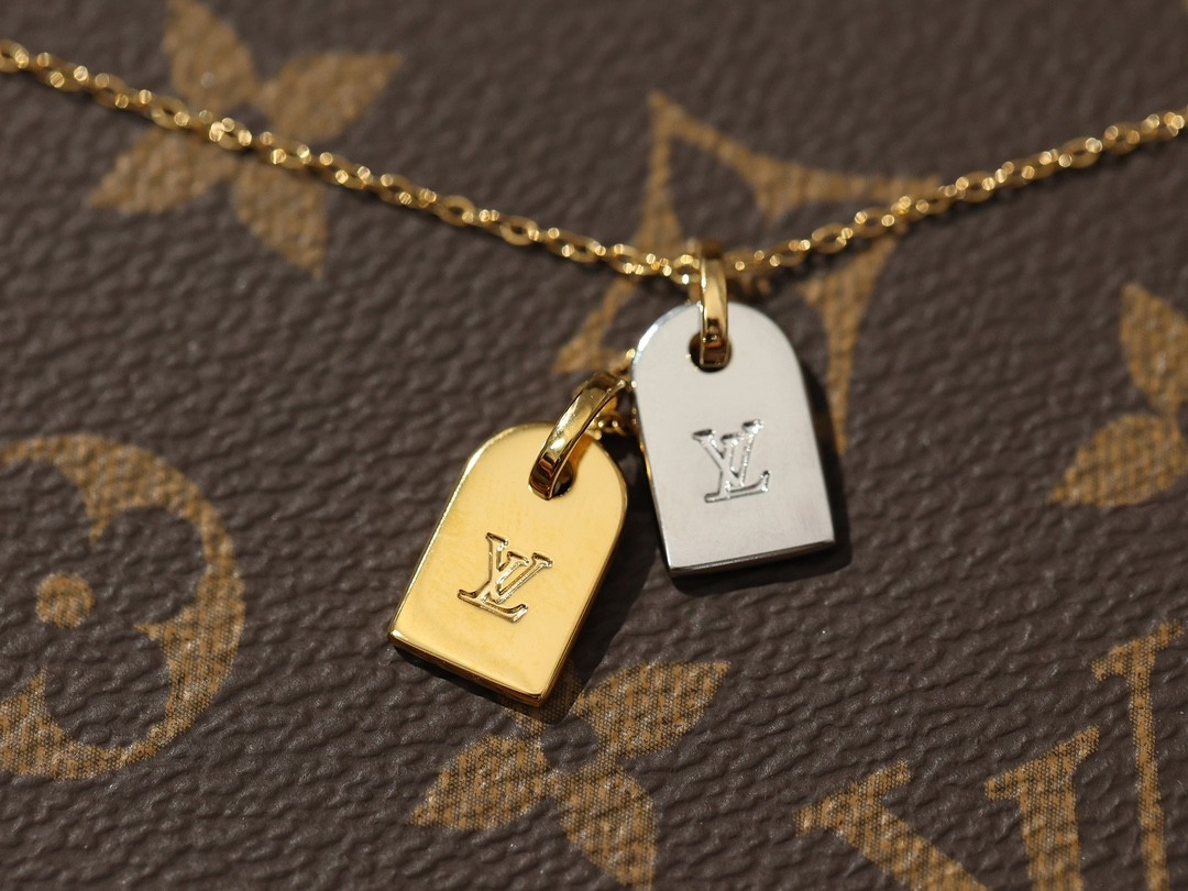 2024 Summer: Shebag M00599 LV PRECIOUS NANOGRAM necklace（2024 July updated）-Best Quality Fake designer Bag Review, Replica designer bag ru
