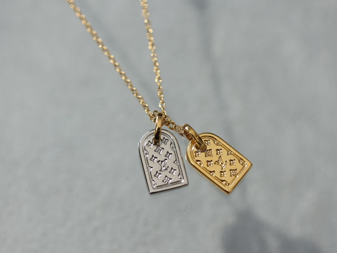 2024 Summer: Shebag M00599 LV PRECIOUS NANOGRAM necklace（2024 July updated）-Best Quality Fake designer Bag Review, Replica designer bag ru