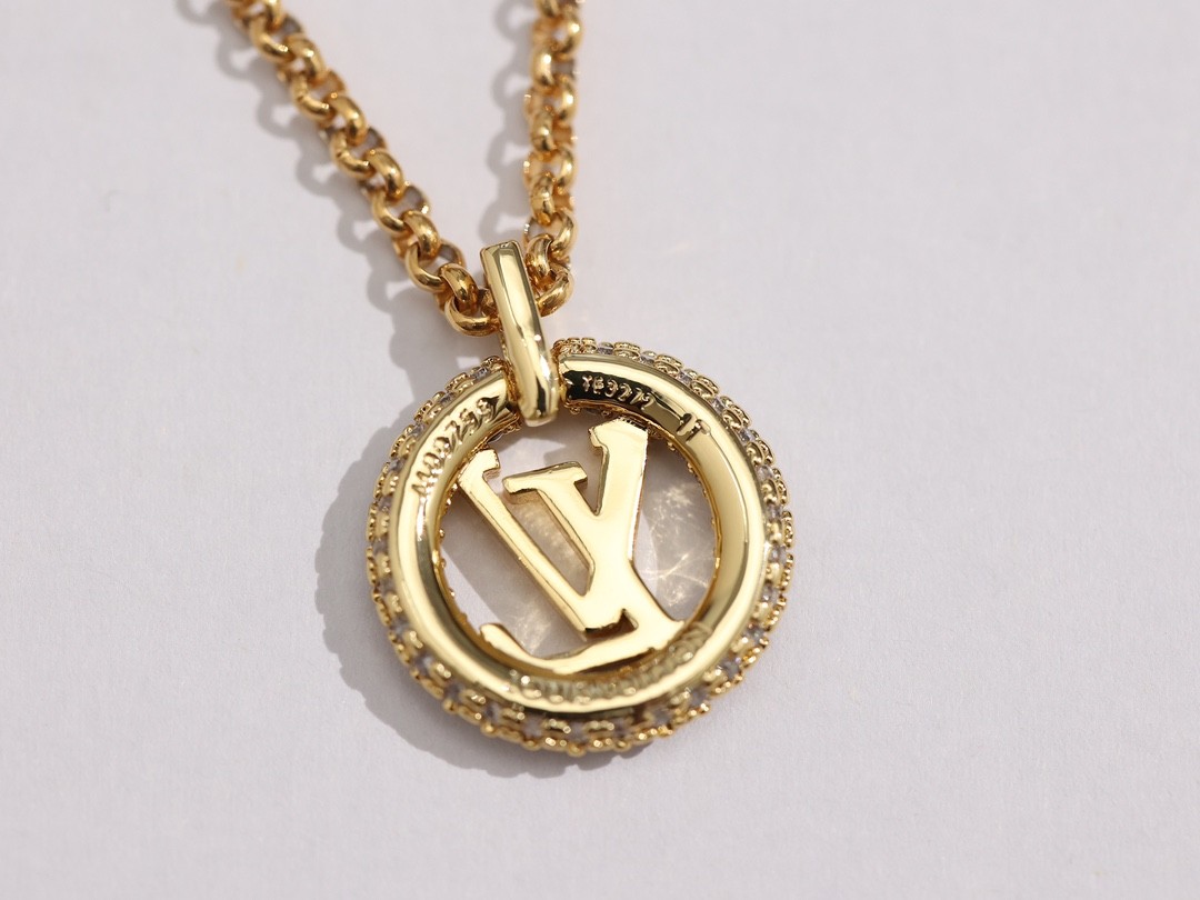 2024 Summer：Shebag M00759 LV LOUISE BY NIGHT necklace （2024 July updated）-Best Quality Fake designer Bag Review, Replica designer bag ru