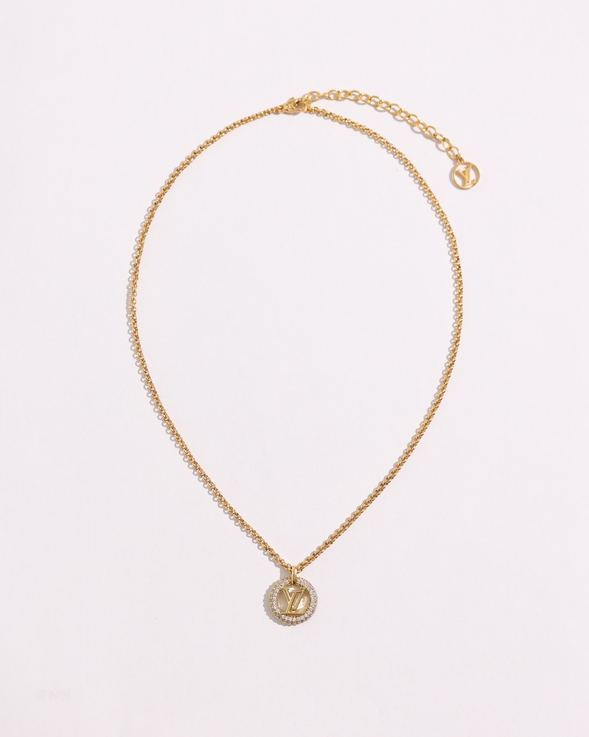 2024 Summer：Shebag M00759 LV LOUISE BY NIGHT necklace （2024 July updated）-Best Quality Fake designer Bag Review, Replica designer bag ru