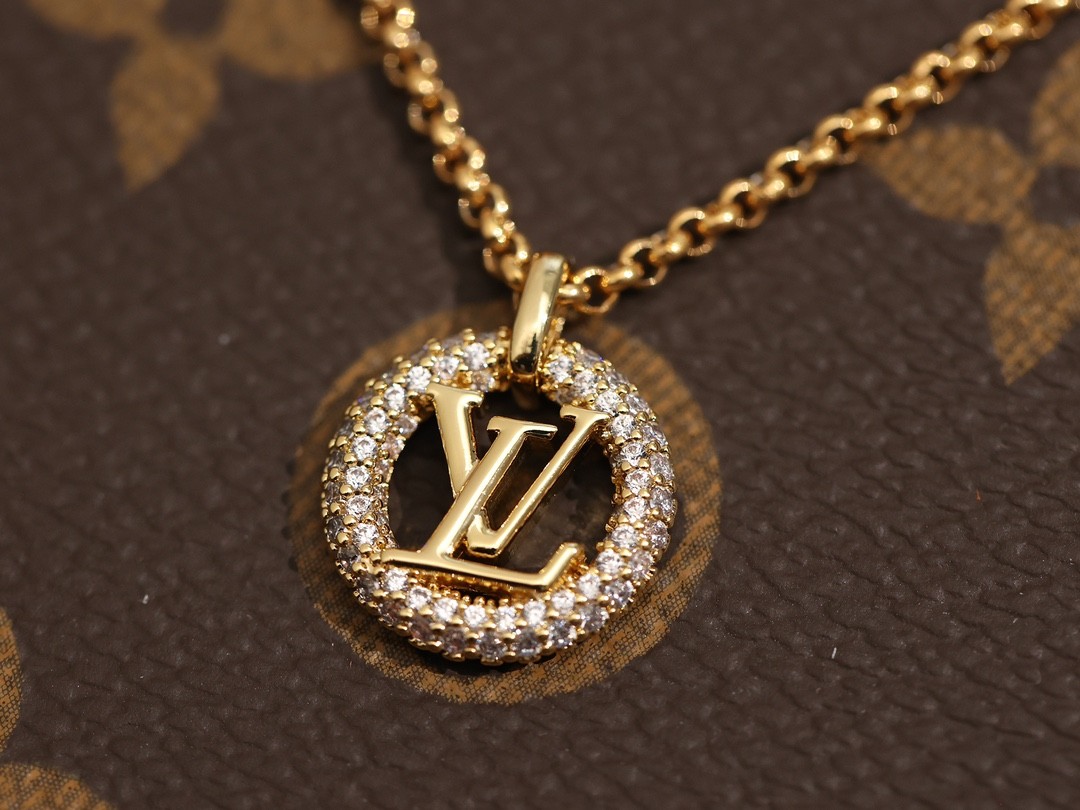 2024 Summer：Shebag M00759 LV LOUISE BY NIGHT necklace （2024 July updated）-Best Quality Fake designer Bag Review, Replica designer bag ru