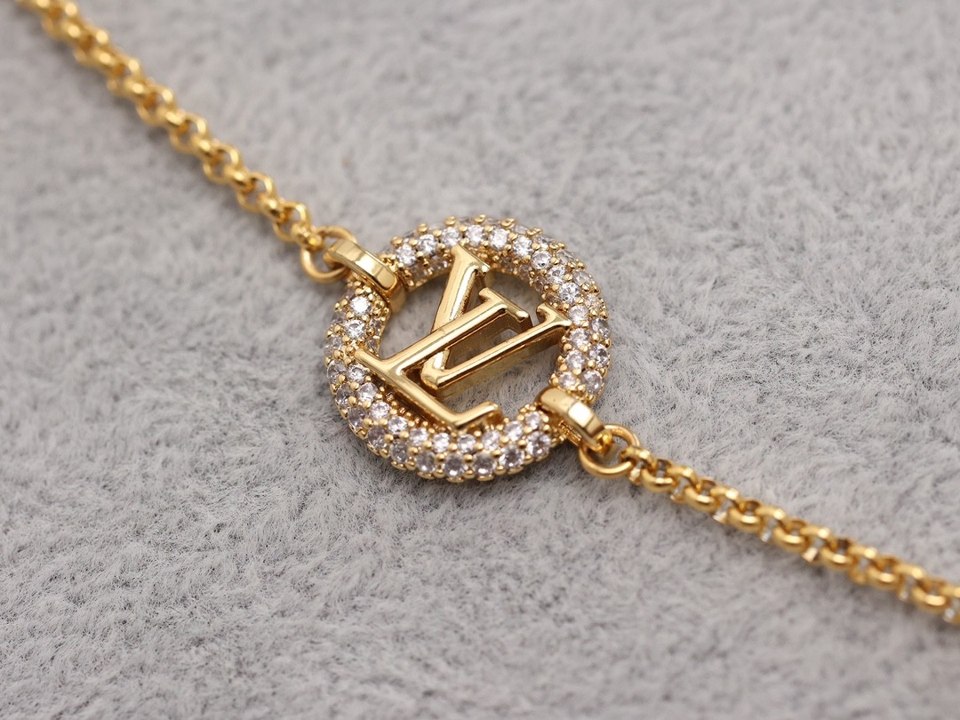 2024 Summer：Shebag M00759 LV LOUISE BY NIGHT necklace （2024 July updated）-Best Quality Fake designer Bag Review, Replica designer bag ru