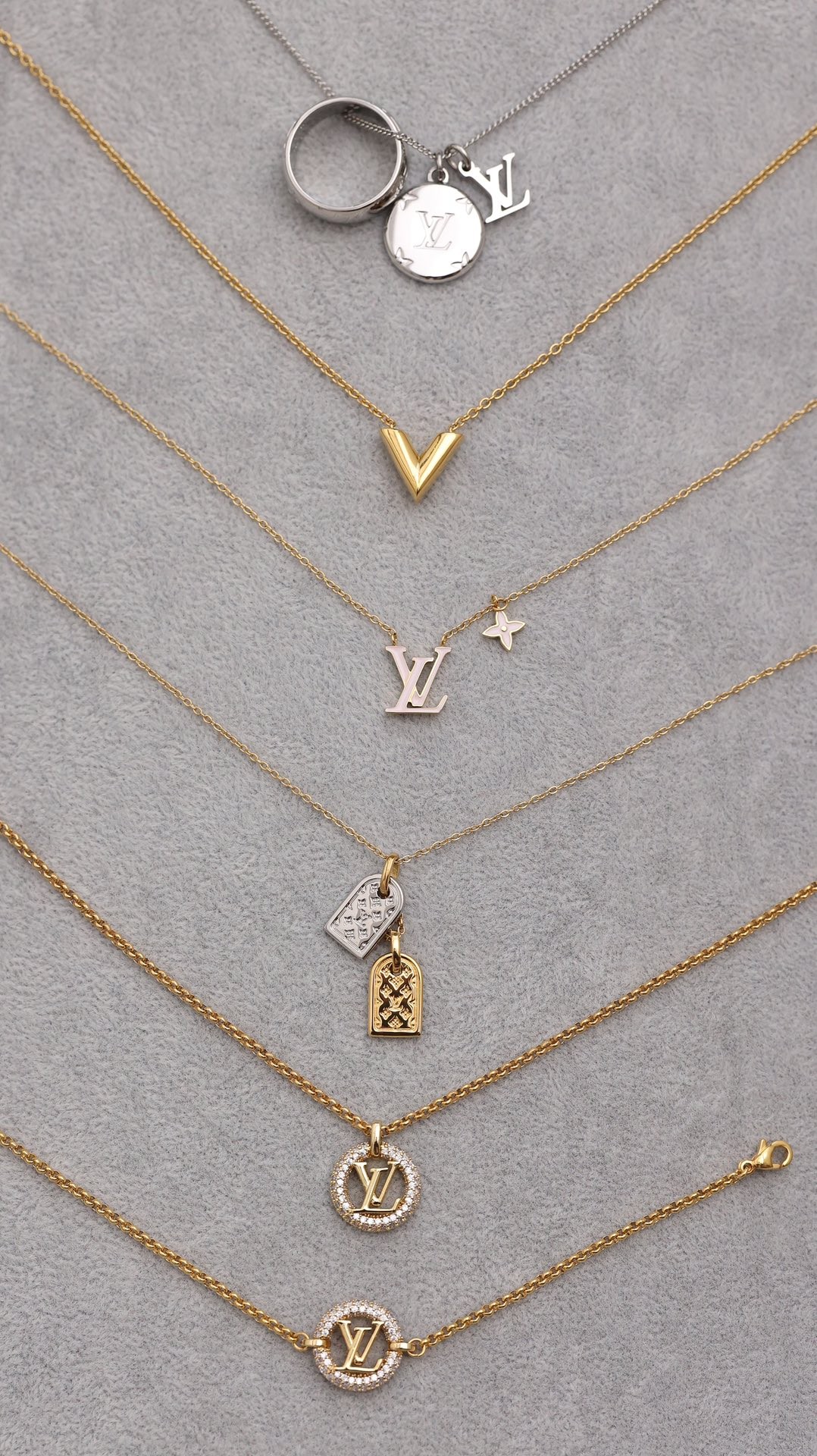 2024 Summer: Shebag M01215 Louis Vuitton Iconic necklace(2024 July updated)-Best Quality Fake designer Bag Review, Replica designer bag ru 2024 Summer: Shebag M01215 Louis Vuitton Iconic necklace(2024 July updated)-Best Quality Fake designer Bag Review, Replica designer bag ru