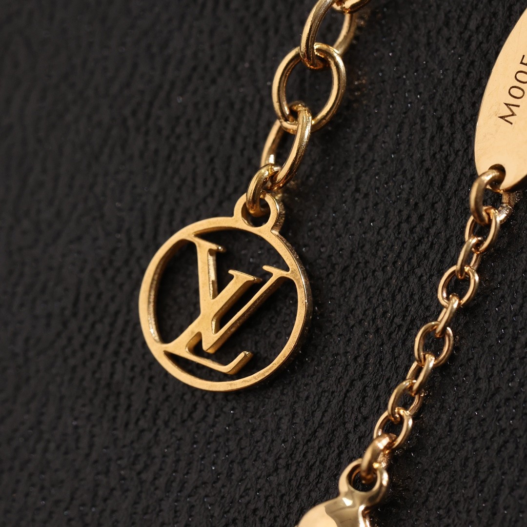 2024 Summer:Shebag M00596 LV Iconic necklace (2024 July updated)-Best Quality Fake designer Bag Review, Replica designer bag ru 2024 Summer:Shebag M00596 LV Iconic necklace (2024 July updated)-Best Quality Fake designer Bag Review, Replica designer bag ru