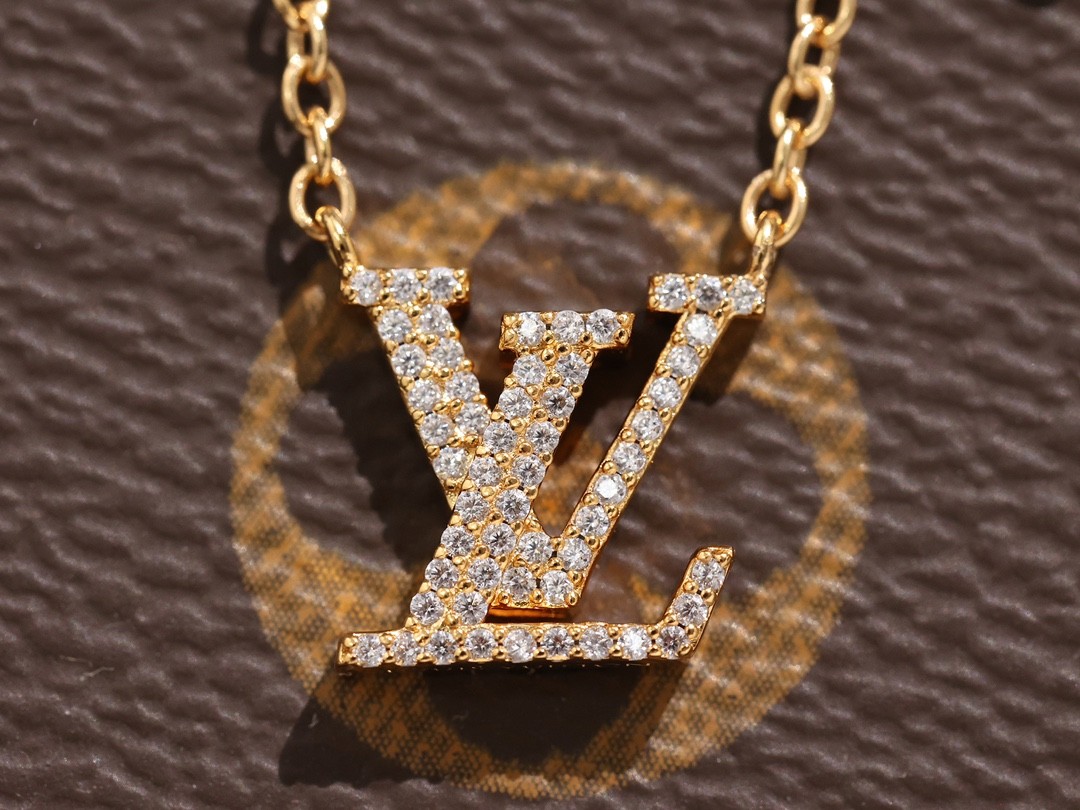 2024 Summer:Shebag M00596 LV Iconic necklace (2024 July updated)-Best Quality Fake designer Bag Review, Replica designer bag ru 2024 Summer:Shebag M00596 LV Iconic necklace (2024 July updated)-Best Quality Fake designer Bag Review, Replica designer bag ru