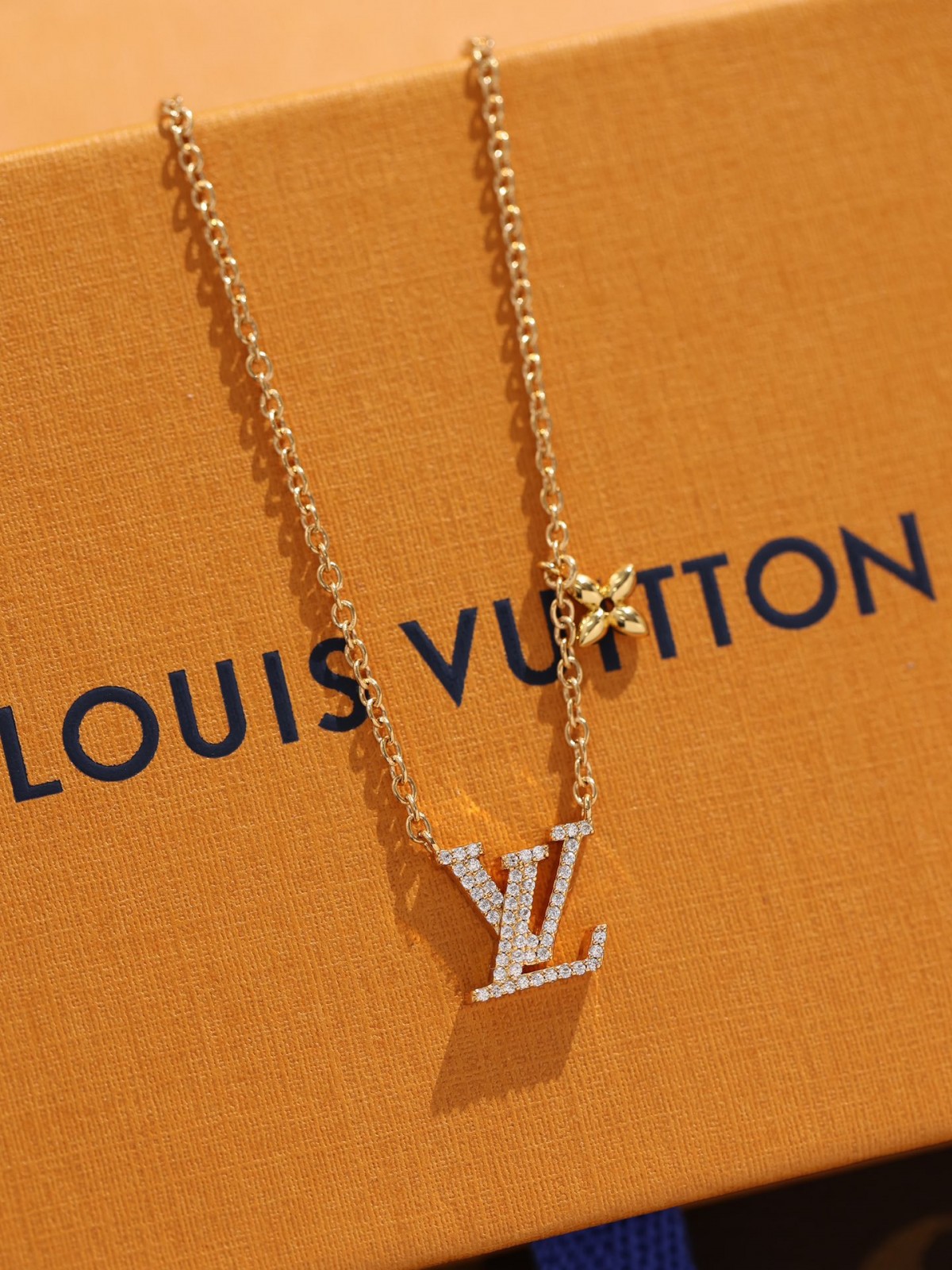 2024 Summer:Shebag M00596 LV Iconic necklace (2024 July updated)-Best Quality Fake designer Bag Review, Replica designer bag ru 2024 Summer:Shebag M00596 LV Iconic necklace (2024 July updated)-Best Quality Fake designer Bag Review, Replica designer bag ru