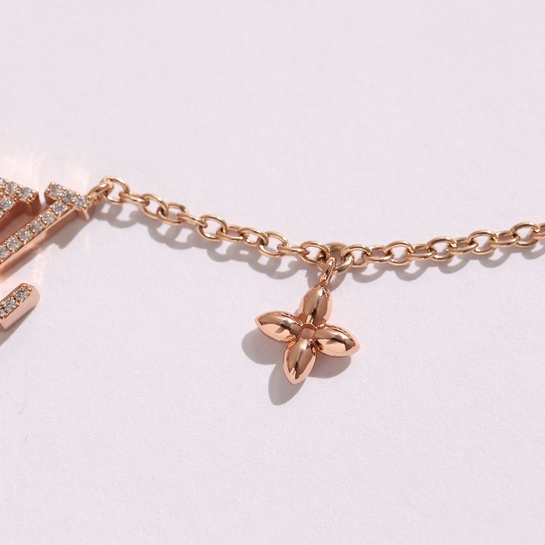 2024 Summer:Shebag M00596 LV Iconic necklace (2024 July updated)-Best Quality Fake designer Bag Review, Replica designer bag ru 2024 Summer:Shebag M00596 LV Iconic necklace (2024 July updated)-Best Quality Fake designer Bag Review, Replica designer bag ru