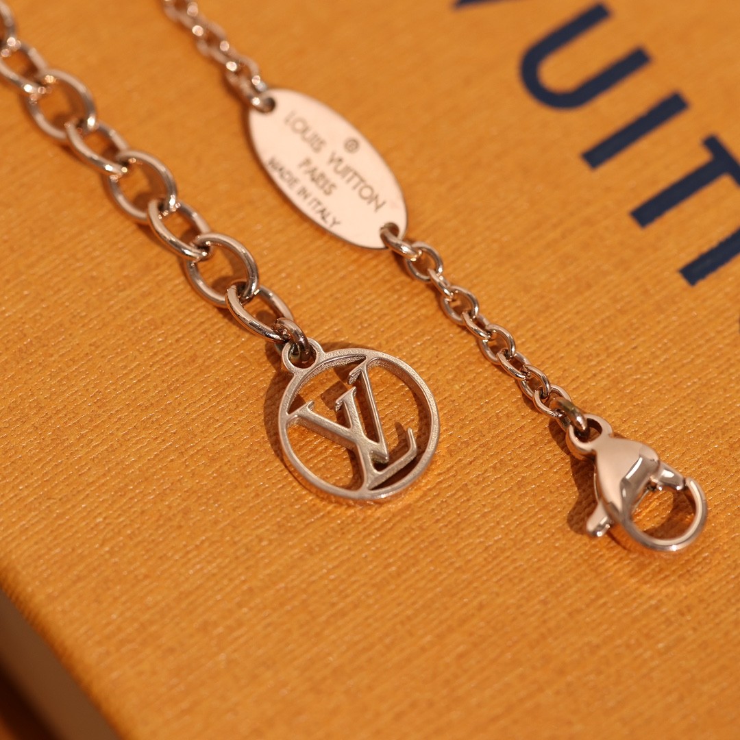 2024 Summer:Shebag M00596 LV Iconic necklace (2024 July updated)-Best Quality Fake designer Bag Review, Replica designer bag ru 2024 Summer:Shebag M00596 LV Iconic necklace (2024 July updated)-Best Quality Fake designer Bag Review, Replica designer bag ru