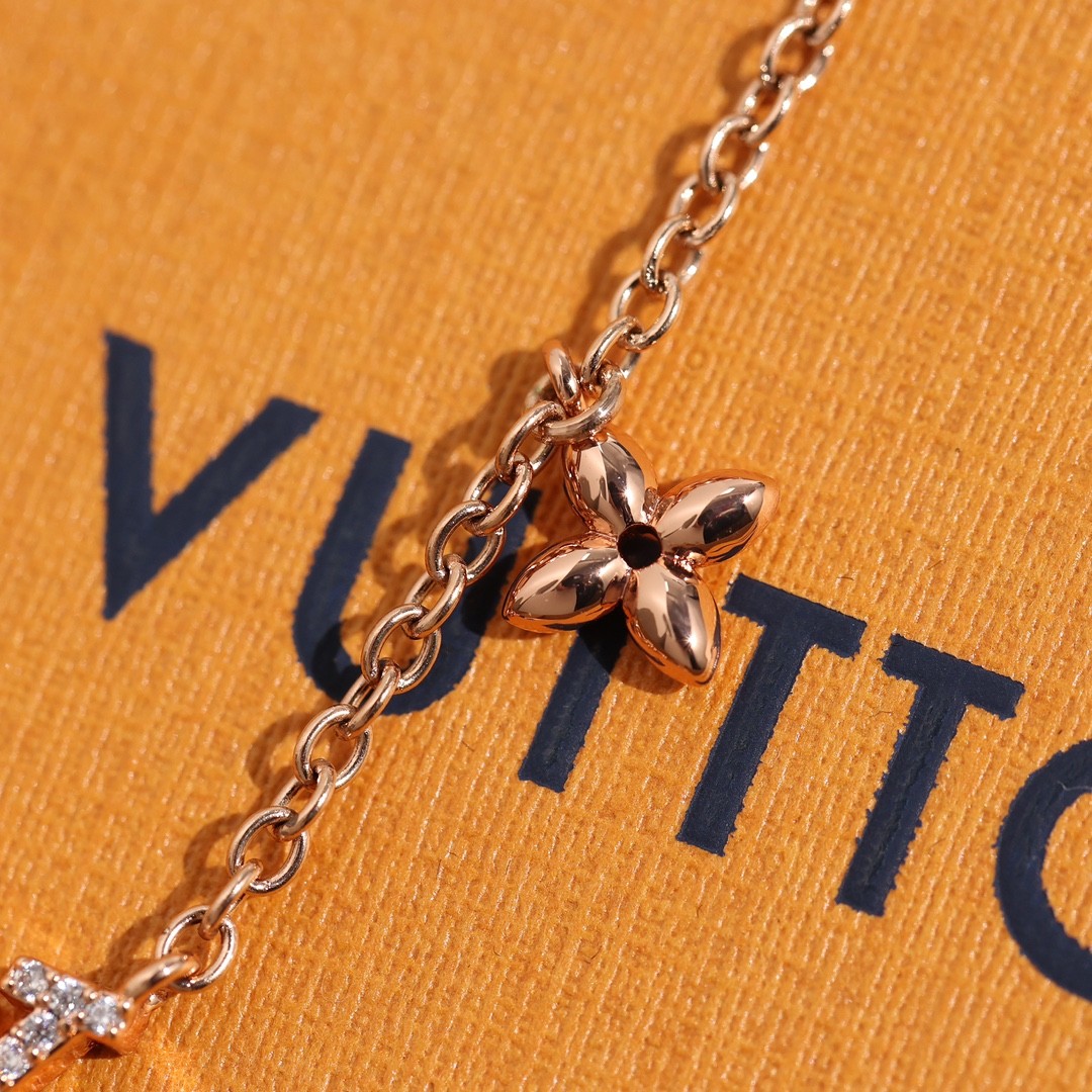 2024 Summer:Shebag M00596 LV Iconic necklace (2024 July updated)-Best Quality Fake designer Bag Review, Replica designer bag ru 2024 Summer:Shebag M00596 LV Iconic necklace (2024 July updated)-Best Quality Fake designer Bag Review, Replica designer bag ru