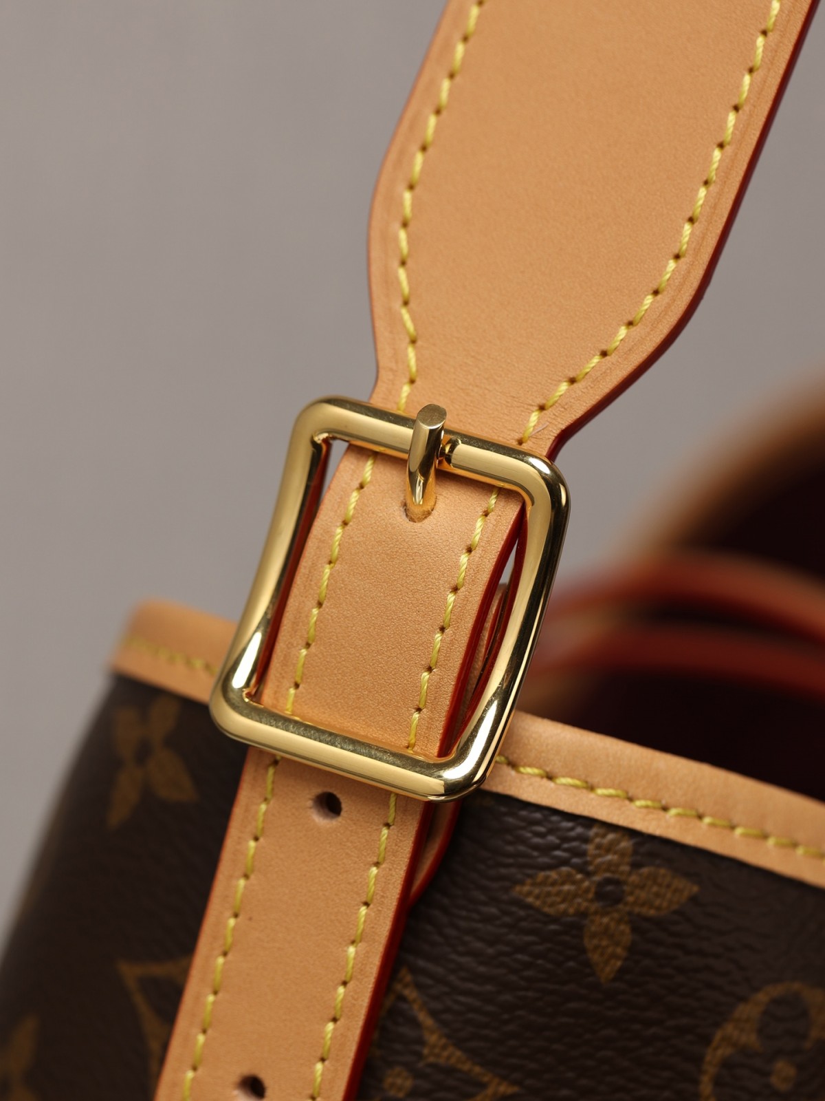 Shebag Louis Vuitton Carry all small M46203 collection(2024 Aug updated)-Best Quality Fake designer Bag Review, Replica designer bag ru Shebag Louis Vuitton Carry all small M46203 collection(2024 Aug updated)-Best Quality Fake designer Bag Review, Replica designer bag ru