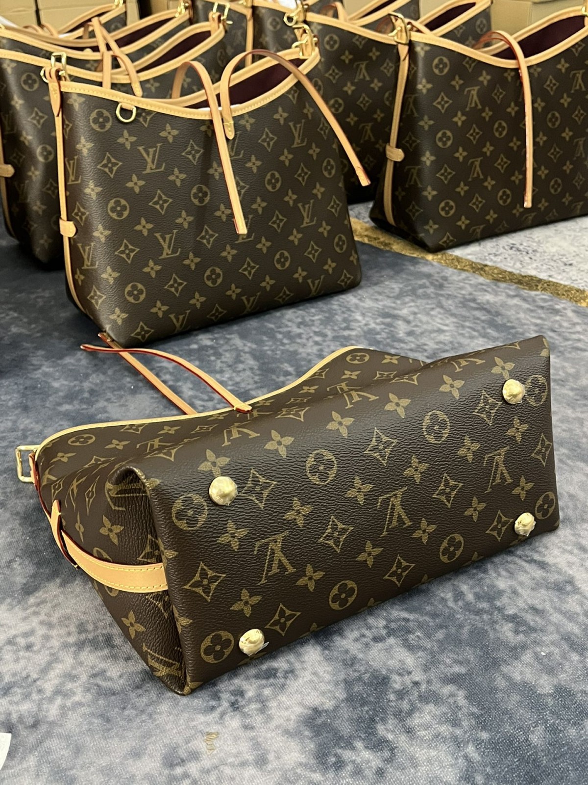 Shebag Louis Vuitton Carry all small M46203 collection(2024 Aug updated)-Best Quality Fake designer Bag Review, Replica designer bag ru Shebag Louis Vuitton Carry all small M46203 collection(2024 Aug updated)-Best Quality Fake designer Bag Review, Replica designer bag ru