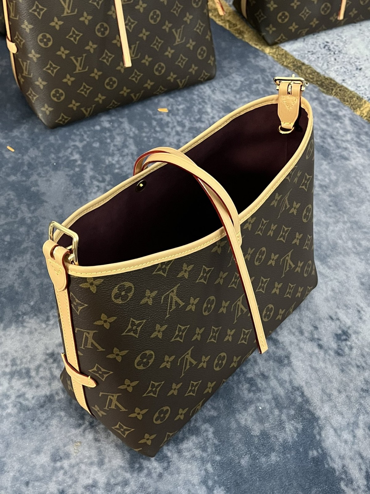 Shebag Louis Vuitton Carry all small M46203 collection(2024 Aug updated)-Best Quality Fake designer Bag Review, Replica designer bag ru Shebag Louis Vuitton Carry all small M46203 collection(2024 Aug updated)-Best Quality Fake designer Bag Review, Replica designer bag ru