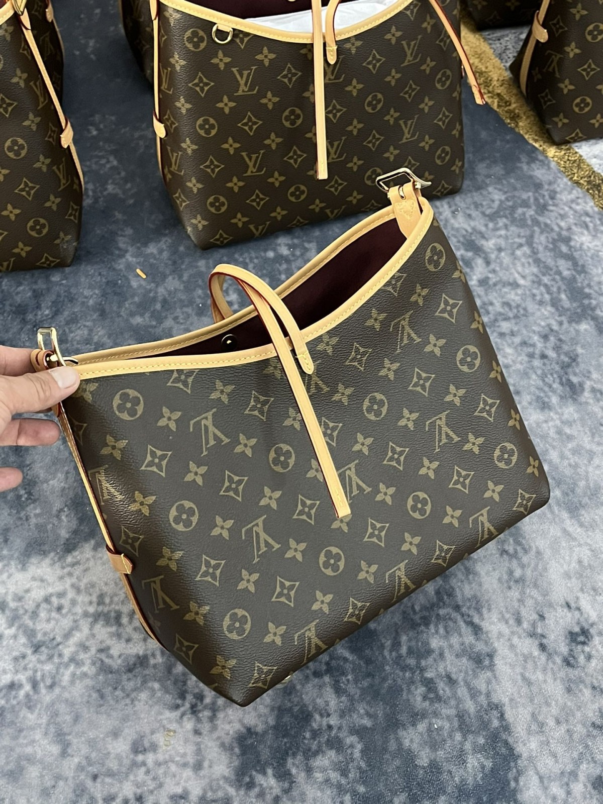 Shebag Louis Vuitton Carry all small M46203 collection(2024 Aug updated)-Best Quality Fake designer Bag Review, Replica designer bag ru Shebag Louis Vuitton Carry all small M46203 collection(2024 Aug updated)-Best Quality Fake designer Bag Review, Replica designer bag ru
