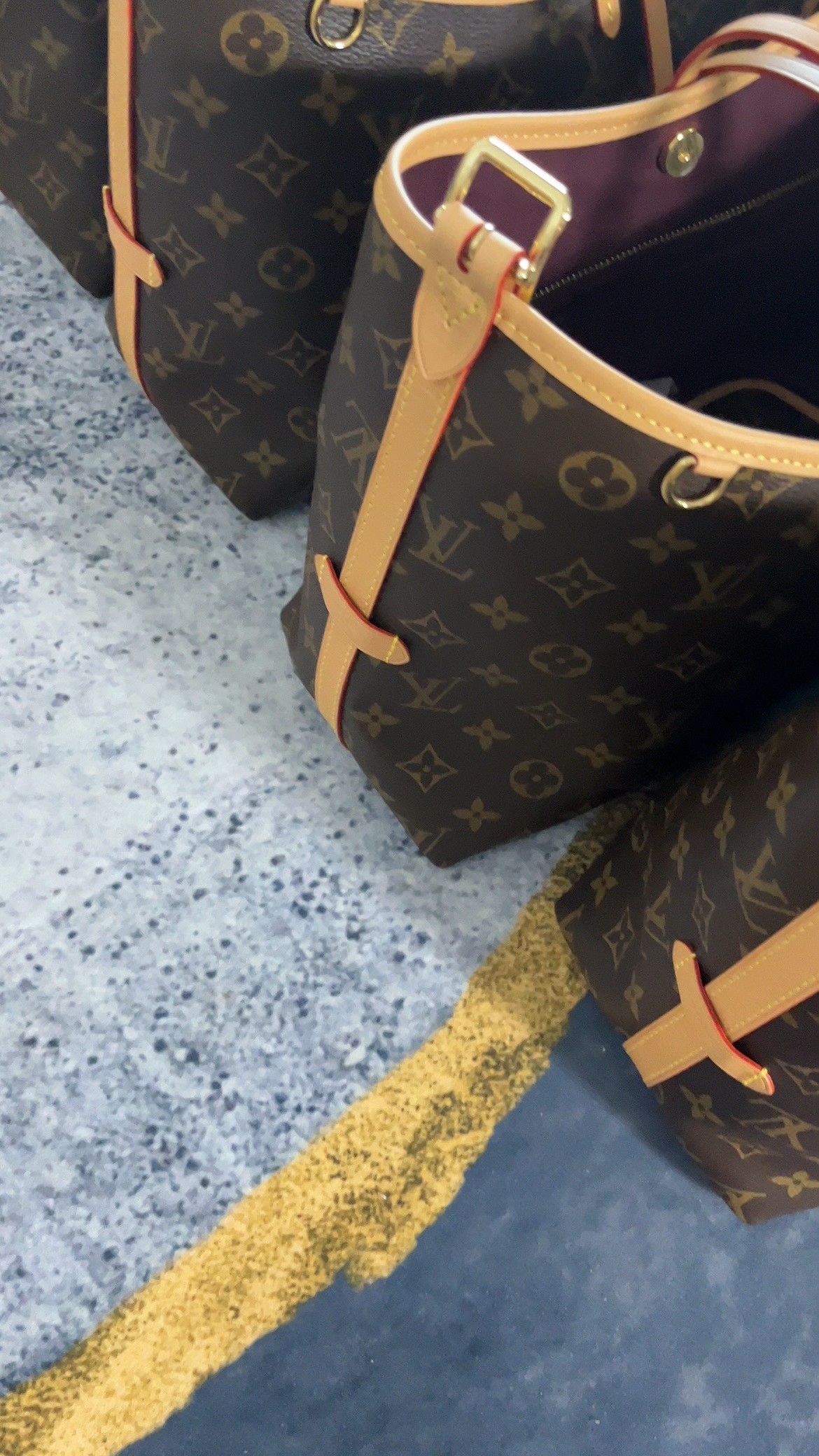 Shebag Louis Vuitton Carry all small M46203 collection(2024 Aug updated)-Best Quality Fake designer Bag Review, Replica designer bag ru Shebag Louis Vuitton Carry all small M46203 collection(2024 Aug updated)-Best Quality Fake designer Bag Review, Replica designer bag ru