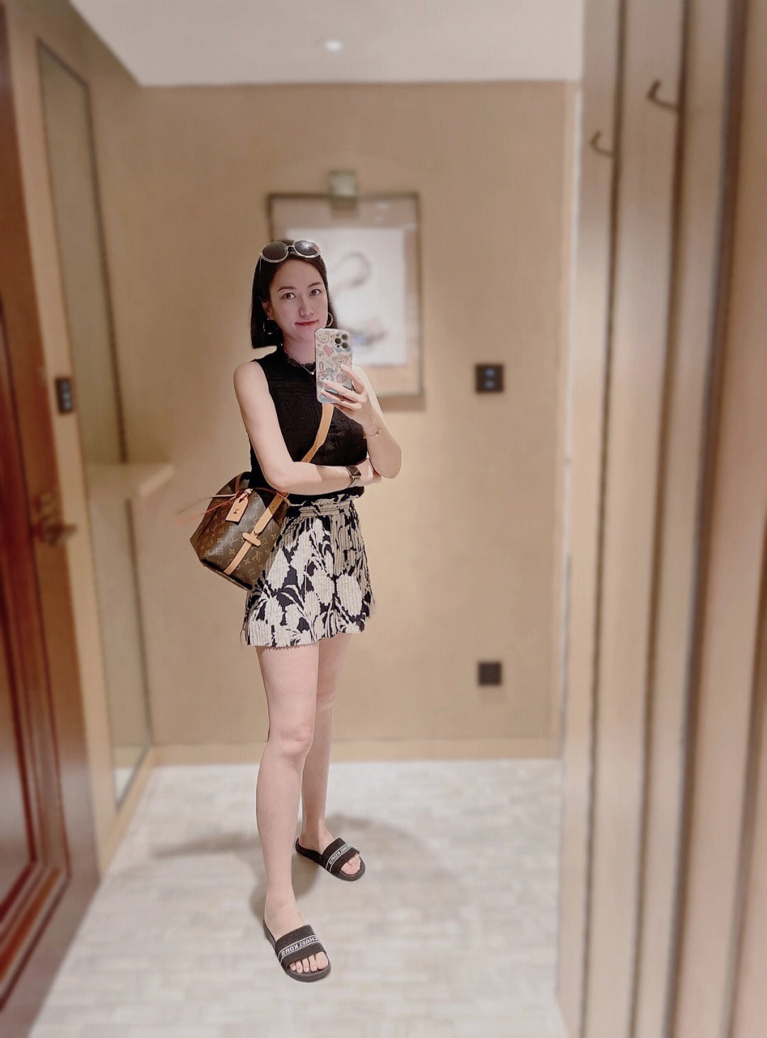 Shebag Louis Vuitton Carry all small M46203 collection(2024 Aug updated)-Best Quality Fake designer Bag Review, Replica designer bag ru Shebag Louis Vuitton Carry all small M46203 collection(2024 Aug updated)-Best Quality Fake designer Bag Review, Replica designer bag ru